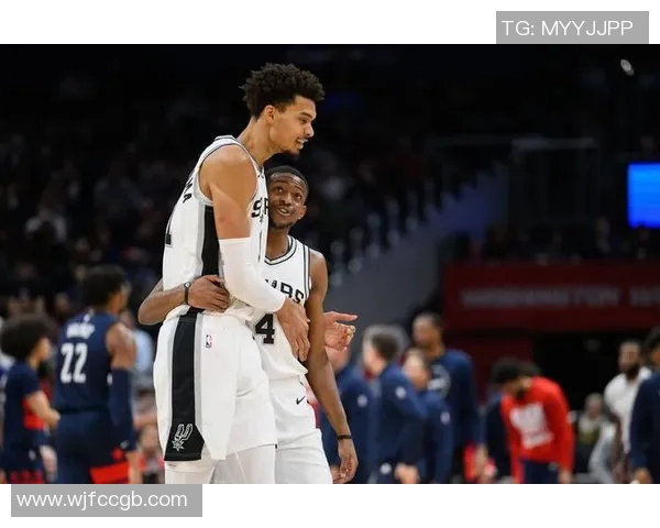 东部篮球明星现役阵容解析与赛季表现展望 东部篮球明星现役阵容解析与赛季表现展望